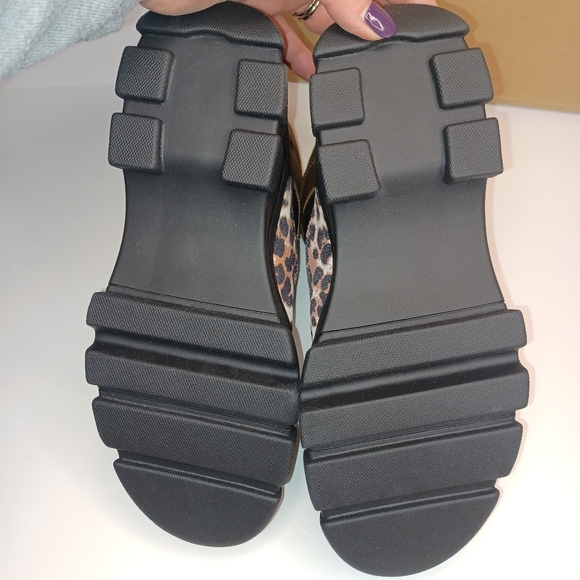 NEW Steve Madden Leather Vermont Animal Print Lug Sole Boots Sz 7.5 New In Box - Picture 6 of 7